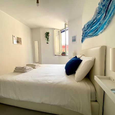Casa Con Terrazzo In Centro Apartment Наполи Екстериор снимка