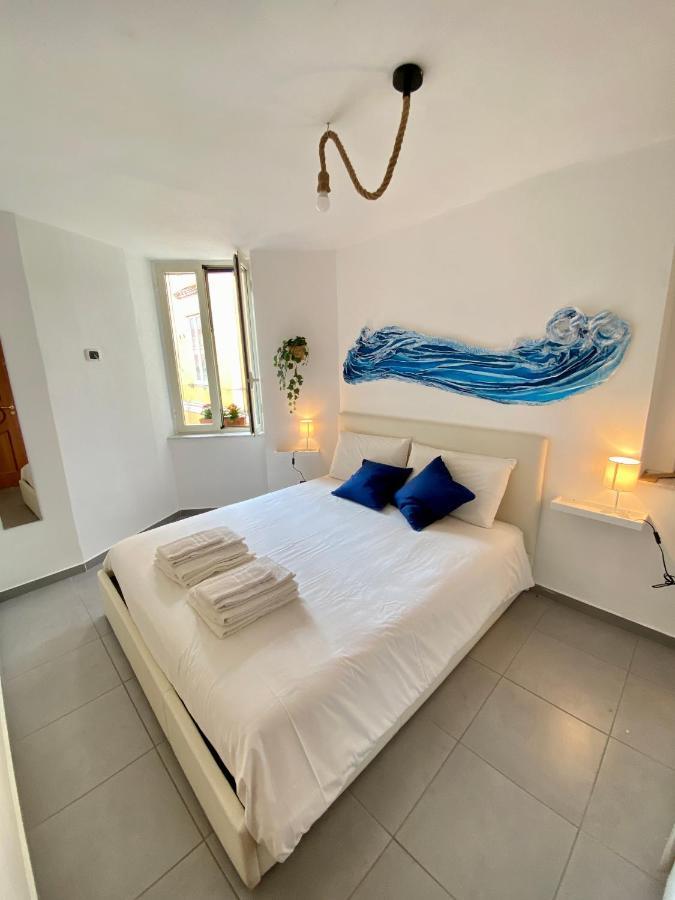 Casa Con Terrazzo In Centro Apartment Наполи Екстериор снимка
